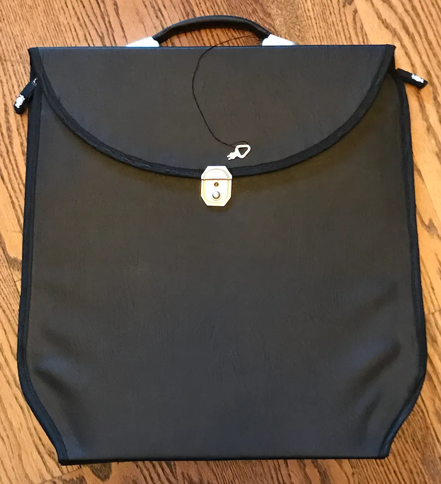 TCA Signature Apron Case